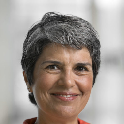 Cynthia Haq headshot